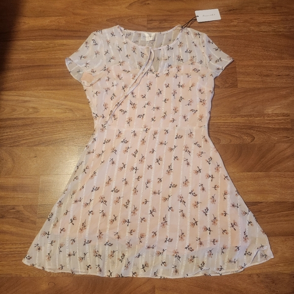 Line & Dot Floral Mini Dress - White and Pink - Picture 1 of 7
